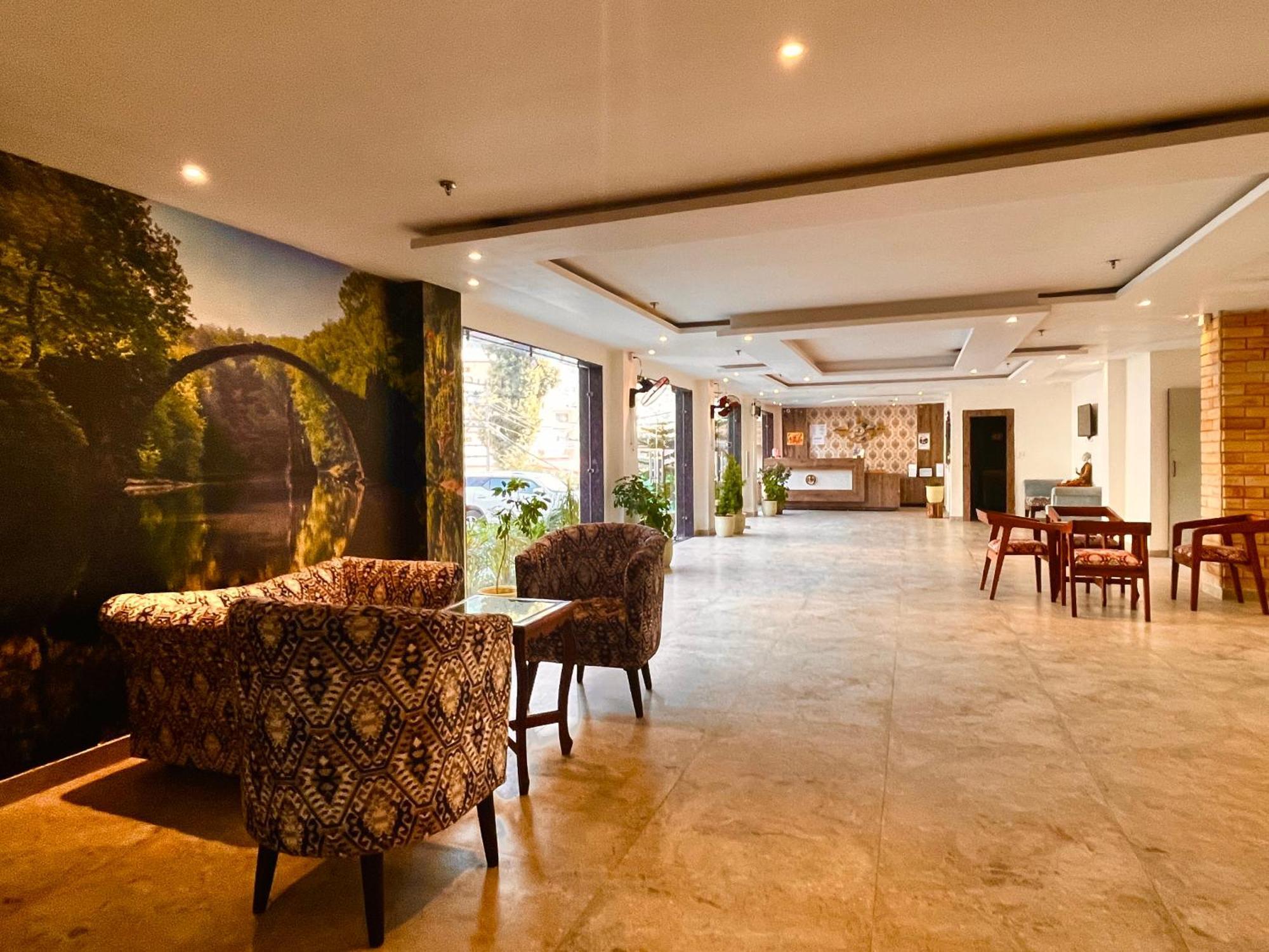 Amaravati Royal Palace 4* Agra (Uttar Pradesh)